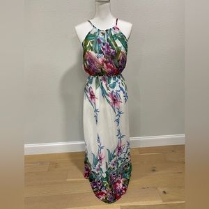 Brand new Small Fate Ruby Floral Maxi Dress.
